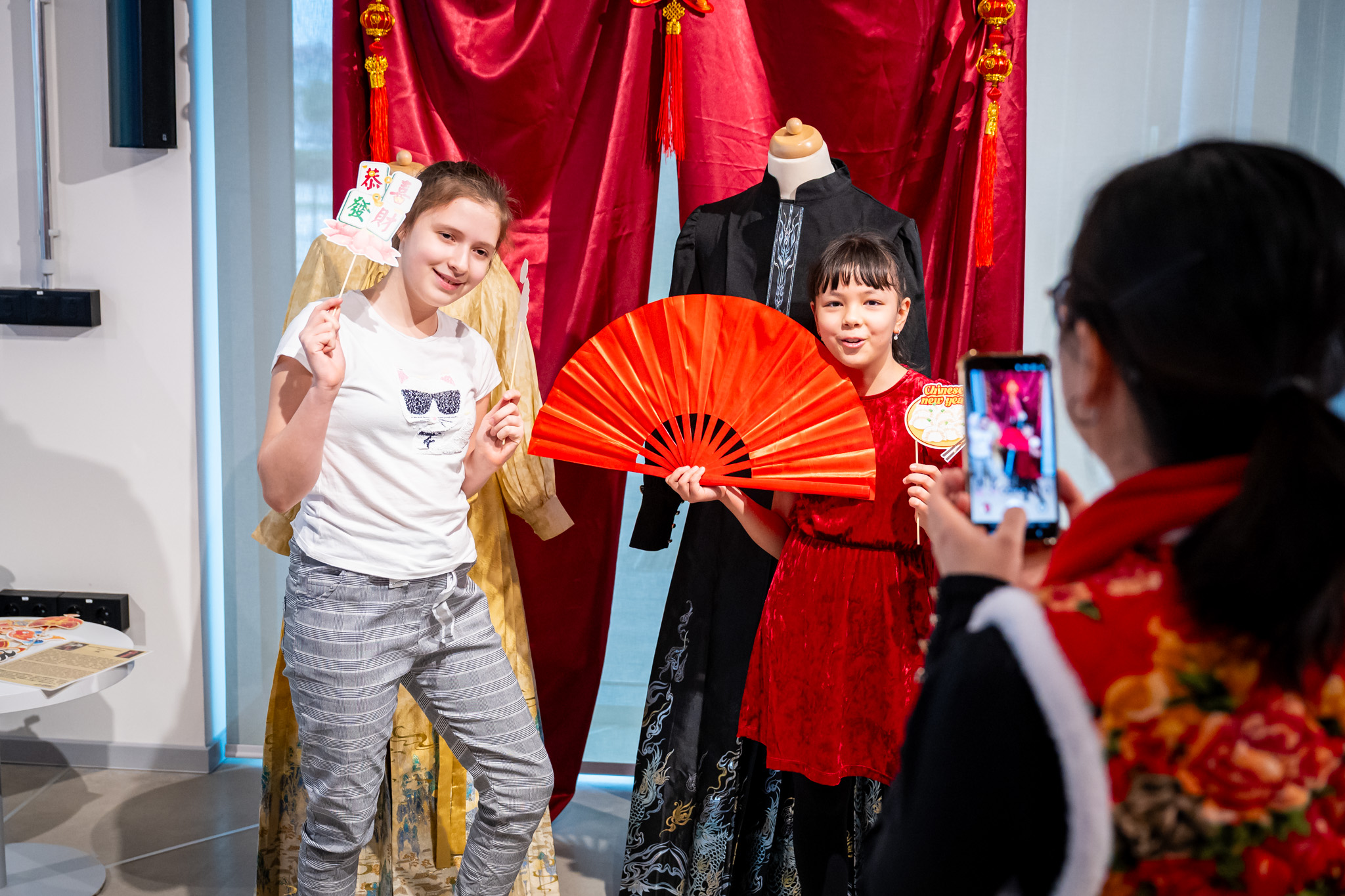 kinai_holdujev_2026 (6).jpg